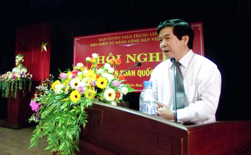 Information update on studying Resolution of 11th National Party Congress